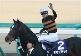 M.デムーロ「中指立て」、武豊不倫キス、藤田菜七子飲酒疑惑……冗談じゃ済まされない「競馬界スキャンダル」を振り返る！