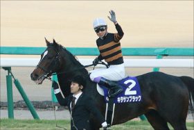 JRA武豊「キタサンブラックこそ本当のスター」。今年フル参戦はスワーヴリチャード1頭、形骸化する「秋古馬三冠」に寂しさ