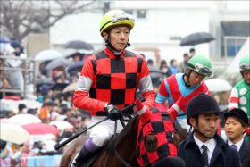 JRA「重大ニュース2018」武豊4000勝、ルメール無双、アーモンド4冠、藤田菜七子飛躍