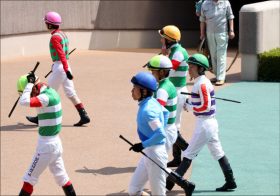 JRA「劣勢」美浦新人が初勝利。「努力に勝る天才なし」で世代のトップも夢じゃない？