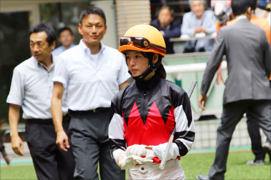 武豊も驚愕？ JRA藤田菜七子「柴田大知と大ゲンカ暴露」に見る気の強さの画像1