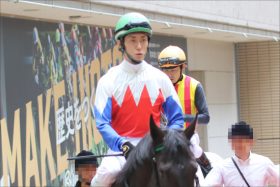 JRA 横山典弘「もっと考えてることを調教師に発信しろ」。自身初の日本ダービー参戦へ昨年「覚醒」津村明秀に大先輩からの金言
