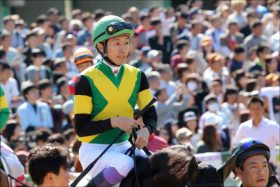 武豊「若手へ指摘」騎乗フォームはきれいだが……外国人騎手全盛の中、奮起を期待