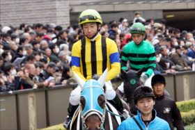 JRA横山典弘騎手「究極の選択」でミスパンテールを選んだ背景。ヴィクトリアマイル（G1）最大のキーマンがG1馬アエロリットを”捨てた”裏事情