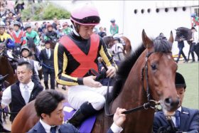 日本ダービー（G1）ステルヴィオ「体調不良」疑惑？ 1週前追い切りの際に指摘された「症状」に調教師も対応……