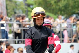 JRA藤田菜七子「初重賞制覇」好機!? 「香港被り」で有力騎手枯渇、あっと驚くコンビ結成？