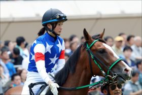 JRA藤田菜七子騎手「初G1」はアノ大物馬主の所有馬!? 通算31勝達成でG1騎乗OK「いつ」「どのG1」デビュー考察