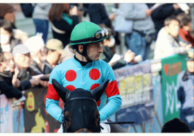 JRA C.ルメール「重賞12連敗」の絶不調……ニュージーランドT（G2）1番人気アヴェラーレ騎乗も15着大敗。グランアレグリアでも、アリストテレスでも連敗止まらず