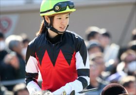 JRA「憧れの騎手は藤田菜七子」27年ぶりに女性3人が競馬学校に入学！「アイビスサマーダッシュ勝ちたい」「一家で栗東へ引っ越し」と個性派揃い