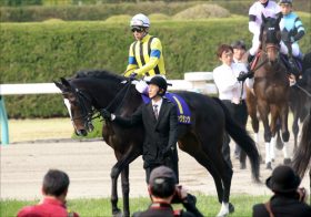 JRAオークス（G1）武豊VSデムーロで決まり!?「極秘ネタ」から「三連単」を狙い打ち!!