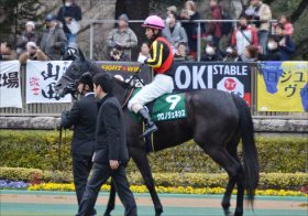 JRA大阪杯（G1）クロノジェネシスの前走圧勝劇に「フロック」の声？ 血統面から今年の飛躍は濃厚だが……