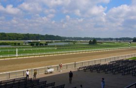 競馬でまさかの「着順発表ミス」発覚！「本当の的中馬券」と「ニセの的中馬券」に前代未聞の『ダブル的中』発生！