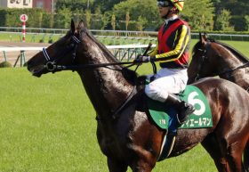 AJCC（G2）「大本命」フィエールマン鞍上ルメールに疑問？ アーモンドアイ、レイデオロ兼ね合いで乗り替わり必至も「元主戦」に戻れない事情