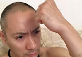 絶好調の海老蔵が「2800万円」獲得？スプリンターズS＆凱旋門賞の特大万馬券ダブル的中で「芸能界最強馬券師」確定か？