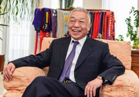 JRA最強の「幸運馬主」Dr.コパが語るヤナガワ牧場「大成功」秘話！キタサンブラック、コパノリッキーが誕生したのは「〇〇」のおかげ？