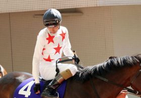 JRA和田竜二まさかの「嘘泣き」!? 入線後即涙に疑惑も、真実はさらに美談だった