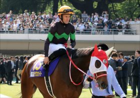 JRAヴィクトリアマイル（G1）ラヴズオンリーユーが「絶好調」M.デムーロとのコンビでアーモンドアイの7冠阻止!? リスグラシューの後継者に名乗り