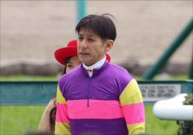 JRA四位洋文「調教師合格」武豊も祝福……「シイタケ馬券」やウオッカ伝説など功績多々