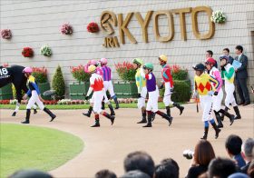 武豊以来の衝撃？「JRA有名ジョッキー不倫」を『アッコにおまかせ』予告で競馬ファン騒然