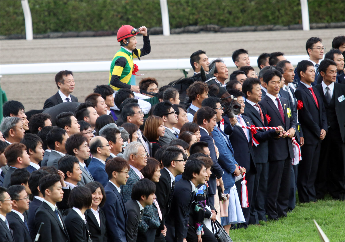 【2020年JRA最速展望】サートゥルナーリアVSアーモンドアイ続く? 「中距離路線・長距離路線・古馬牝馬路線」の画像5