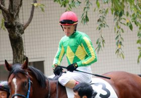 JRA戸崎圭太でも御せなかった馬がC.ルメールに替わって「一変」!? 重賞未勝利の“不調説”払拭する「神騎乗」でファンから絶賛の嵐