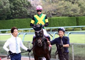 JRA武豊ワールドプレミアに「強烈サイン」!? ジャパンC（G1）“幻”「花の12期生」結婚で「息は苦しそう」から一変か