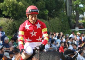 JRA豊が演出した「遅咲き」のサイレンススズカ！ 中山記念（G2）のラップは本家以上、コントレイル世代の「ニュースター候補」に３つの共通点