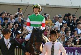 JRAサートゥルナーリア「次」はアーモンドアイ次第!? 「東京ネガティブ」も陣営はジャパンC参戦否定せずだ、が