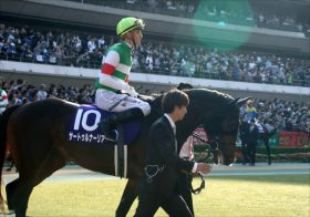 JRAサートゥルナーリア「スミヨン吹きすぎ」有馬記念（G1）も心配多々？「表情に出ているとおり自信はたっぷりあります」→惨敗