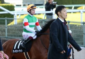 JRAマーフィーが「君臨し続ける関東」!! 三浦皇成騎手復帰、田辺裕信騎手復調も「美浦の王者交代」はまだ遠い……