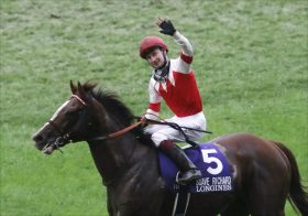 JRA「曲者」スワーヴリチャード引退。O.マーフィー騎手「社台」で働く!?