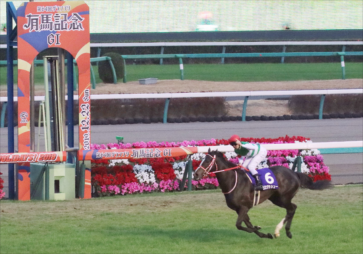 JRA「進化3段ロケット」最強リスグラシュー驚異の成長を矢作師語るの画像3