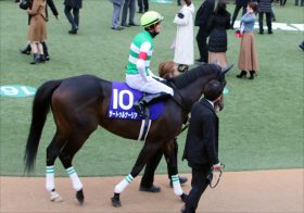 JRA「シーザリオ一族」ファーストフォリオの超良血開花！? エルフィンSで凱歌を挙げて桜花賞へ！