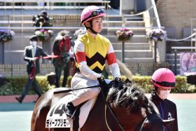 JRA“女の戦い”は痛み分け！最後まで争った熾烈な新人最多勝争い！「実力主義」時代突入を予感させたルーキーズの1年