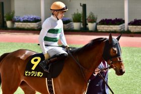 JRA 川田将雅の悲願に「審議」のランプが点灯、天敵C.ルメールが不在でも…独走中のリーディングに迫る陥落の足音