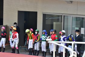 今村聖奈、小林美駒、古川奈穂が戦線離脱…「新人女性騎手」にかかる期待　過怠金「計16万円」若手騎手が土日で4回の制裁！　2年目若手騎手「まるで宝くじ」と話題!?【週末GJ人気記事ぶった斬り！】