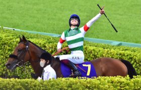 JRA エフフォーリアが見せた「三冠」級パフォーマンスは超サイヤ人!? 皐月賞（G1）ナリタブライアン、オルフェーヴルとの共通点とは