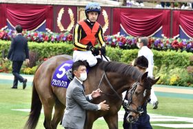 グランアレグリア「引退レース」で藤沢和雄師は28年前の再現へ！ JRA・G1「通算33勝」した名伯楽の始まりは「雨中のマイルCS」