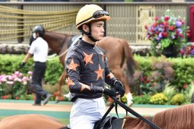 JRA「爆跳ね」条件がライバルとの熾烈なデッドヒートを後押し！ デビュー4カ月の難産、関東期待のニューホープがついに「未勝利」コンプレックス払拭