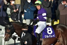 SNSだけでなく、成績もバスらせたい!? 厄年を終え43歳になったM.デムーロ騎手。調子を確認するには、データよりもインスタグラム？