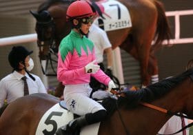 秋華賞（G1）武豊アドマイヤグルーヴに並ぶことすら許さなかった女王の貫禄。「鉄人」幸英明の礎となった運命の出会い