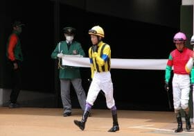 武豊×金子真人オーナー「期待の良血」も惨敗デビュー…ドウデュース厩舎が苦戦