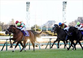 武豊「アシスト疑惑」に恨み節…キタサンブラックが泣いた物議、プロはどう見た？