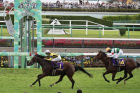 「警報級大雨のち傘マーク」はドウデュースに試練？ 「重馬場濃厚」の宝塚記念（G1）で注目したい道悪巧者