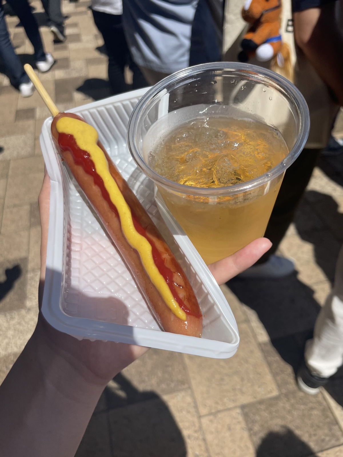 「3週連続的中」を狙う日本ダービー！ 20代素人女子が信じたいのは騎手、あの馬には羽が生えている？【UMAJOモモのオイシイ競馬】の画像2