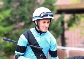 JRA M.デムーロ「VSレシステンシア」またも攻略！ 大穴ラウダシオン「最大の勝因」は2か月前の伏線