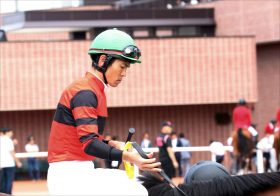 戸崎圭太「今回に関しては…」フェブラリーS（G1）オメガギネス乗り替わりに付言。超新星ジャスティンミラノ完璧騎乗も「他人事発言」連発の裏にある厳しい立場