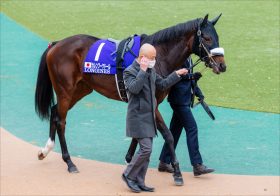 JRA有馬記念（G1）津村明秀カレンブーケドール「降板」に予兆があった!? 「G1を勝ちたい」想い届かず……。“首の皮一枚”チャンス逃し、無念の乗り替わり