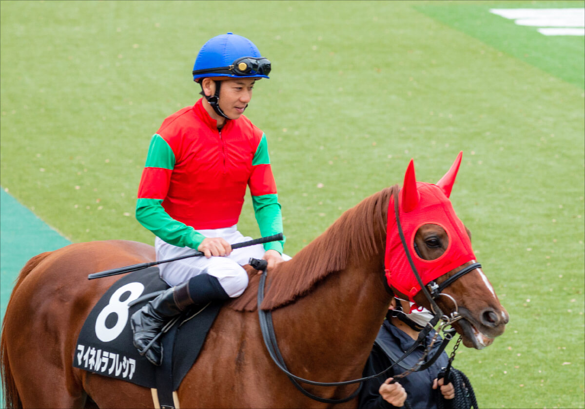 JRA「遺恨勃発」玉砕覚悟の執拗マークは嫌がらせ!? 横山典弘VS柴田大知の仁義なき戦い…… 因縁の二人が迎える第3ラウンドの画像2
