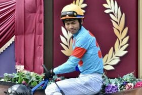 戸崎圭太「緊急代打」で値千金のタイムリーV！ ドウデュース不発も武豊のお手馬に2年ぶり白星…今週末はソングラインといざ世界へ